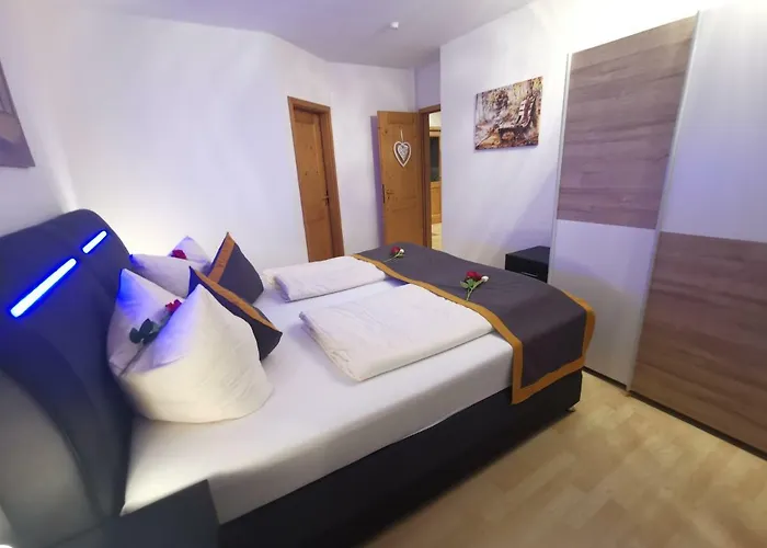 Appartement Ferienwohnung 2 *